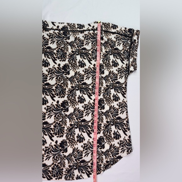 Lane Bryant Relaxed Cap-Sleeve Boatneck Top Size 14/16 - Picture 10 of 10